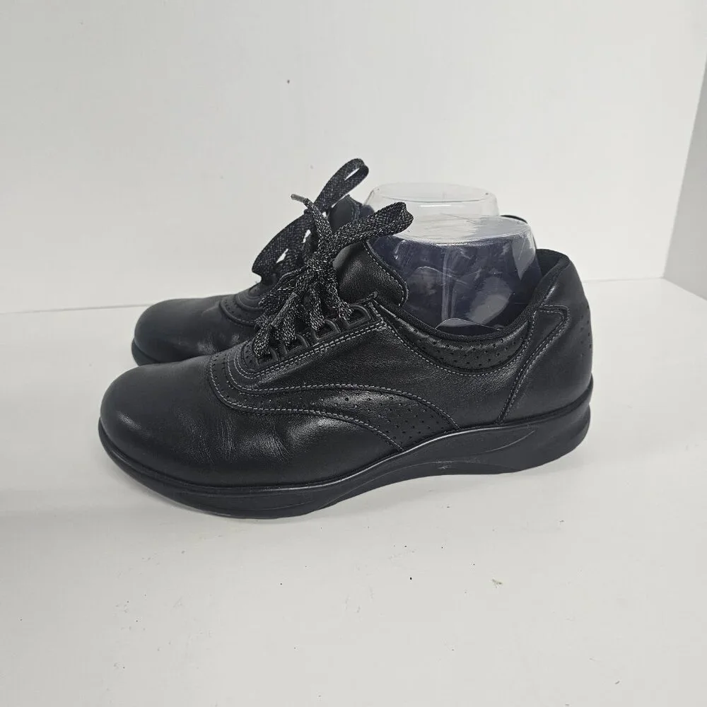 SAS solid black